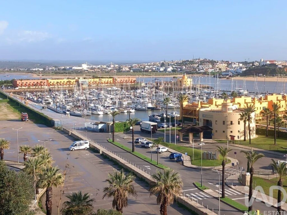 Apartamento T3 para Venda em Portimão Foto 23