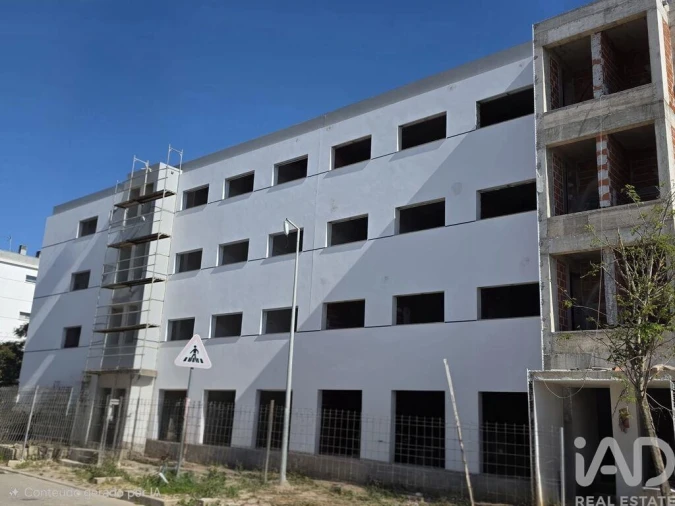 Apartamento T3 para Venda em Portimão Foto 7