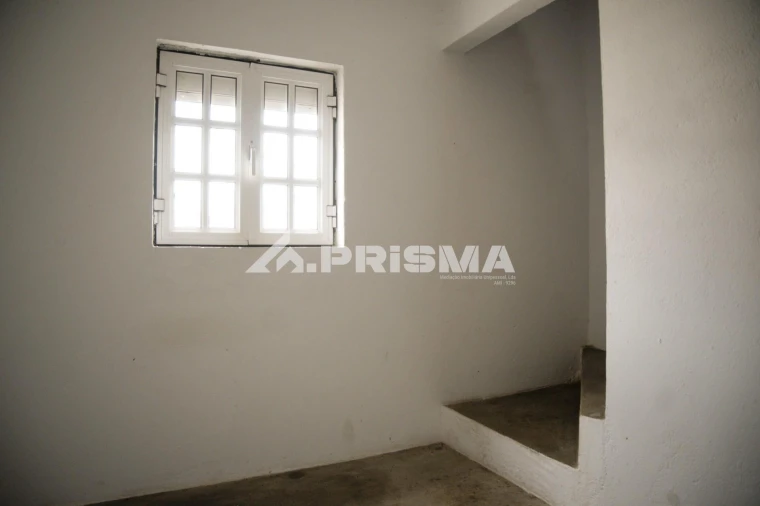 Moradia T5 para Venda em Ladoeiro Foto 16