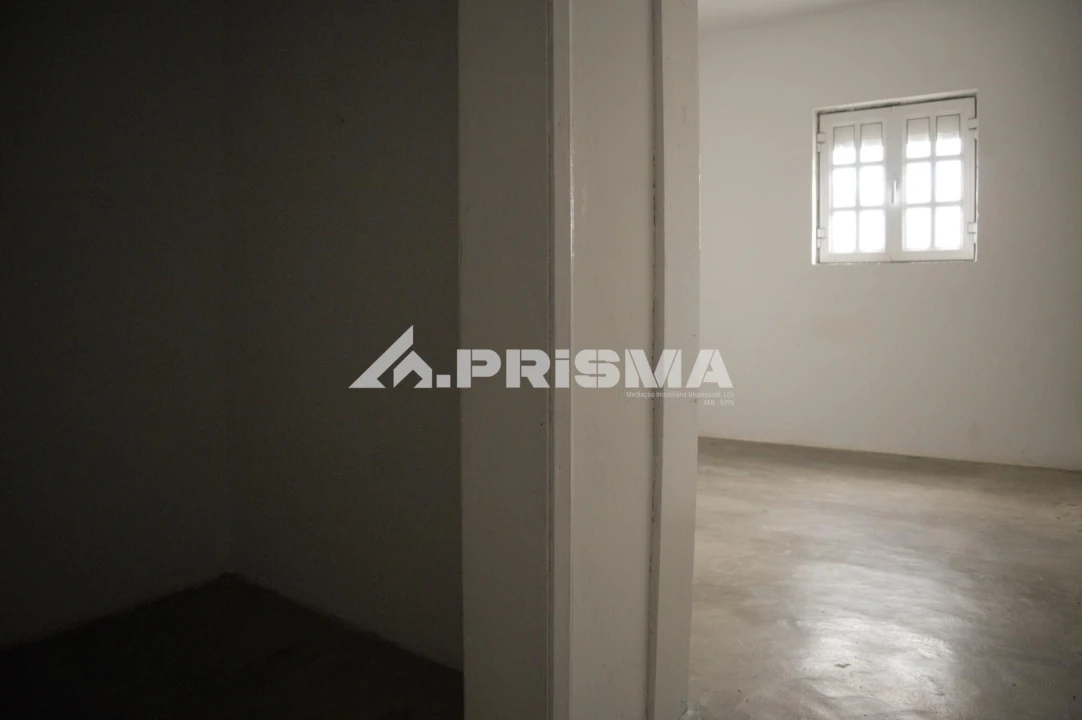 Moradia T5 para Venda em Ladoeiro Foto 13