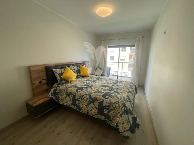 Apartamento T3 para Venda em Portimão Foto 9