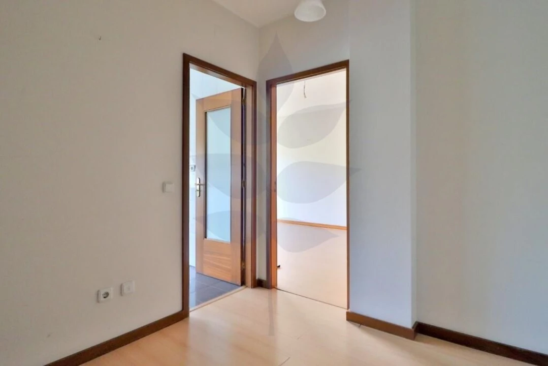 Apartamento T2 para Venda em Palmeira Foto 13