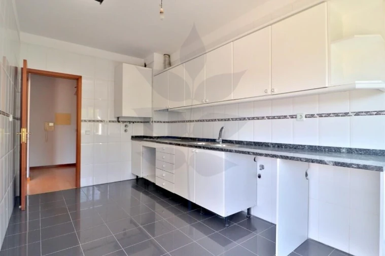 Apartamento T2 para Venda em Palmeira Foto 16