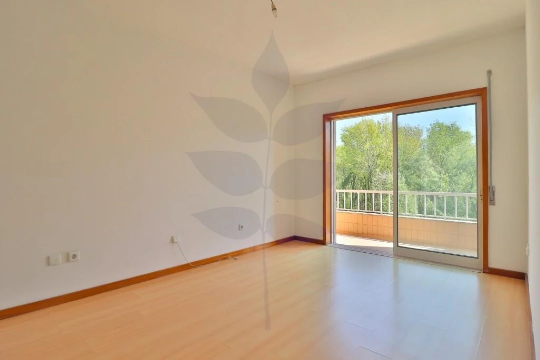 Apartamento T2 para Venda em Palmeira Foto 21