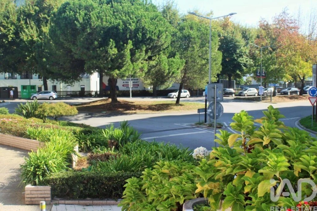 Apartamento T3 para Arrendamento em Vila Nova de Famalicão e Calendário Foto 1