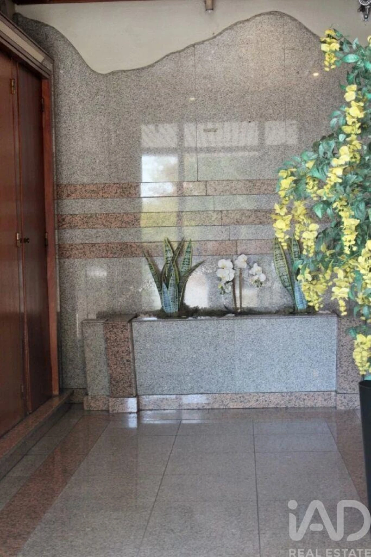 Apartamento T3 para Arrendamento em Vila Nova de Famalicão e Calendário Foto 2