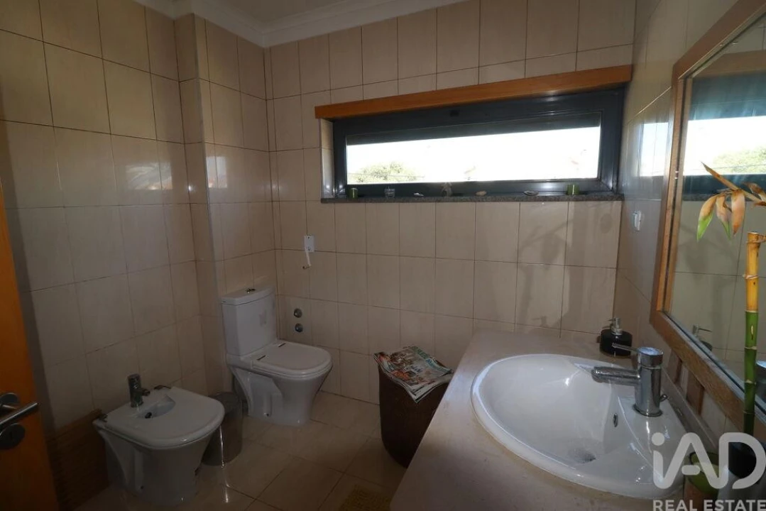 Moradia T5 para Venda em Silveira Foto 32