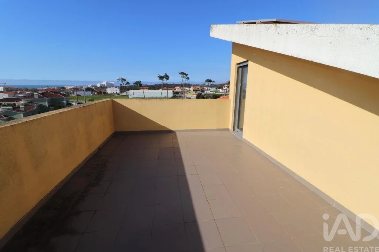 Moradia T5 para Venda em Silveira Foto 35