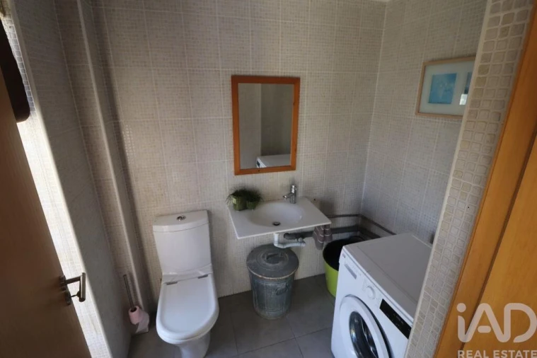 Moradia T5 para Venda em Silveira Foto 16