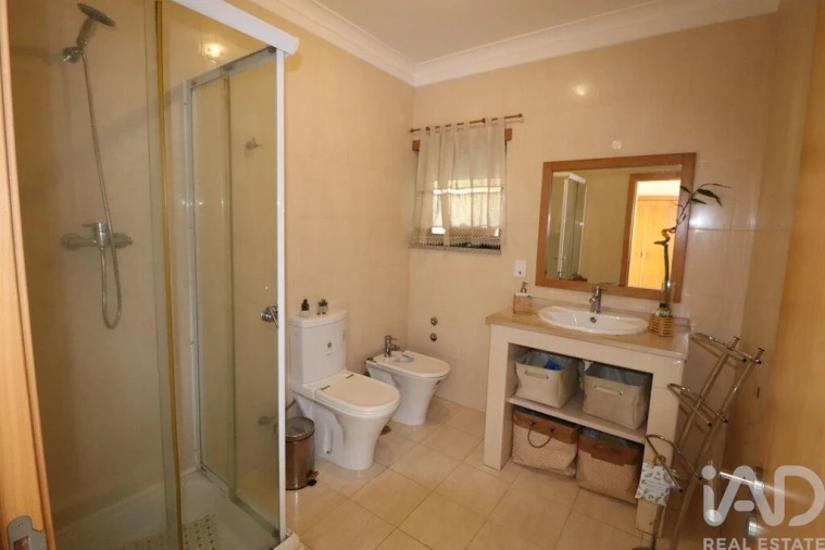 Moradia T5 para Venda em Silveira Foto 27