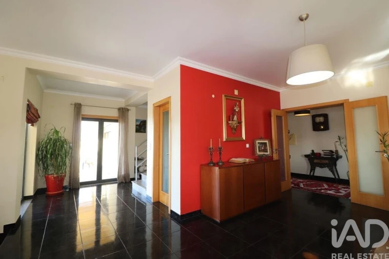 Moradia T5 para Venda em Silveira Foto 8