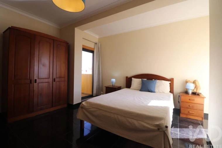 Moradia T5 para Venda em Silveira Foto 30