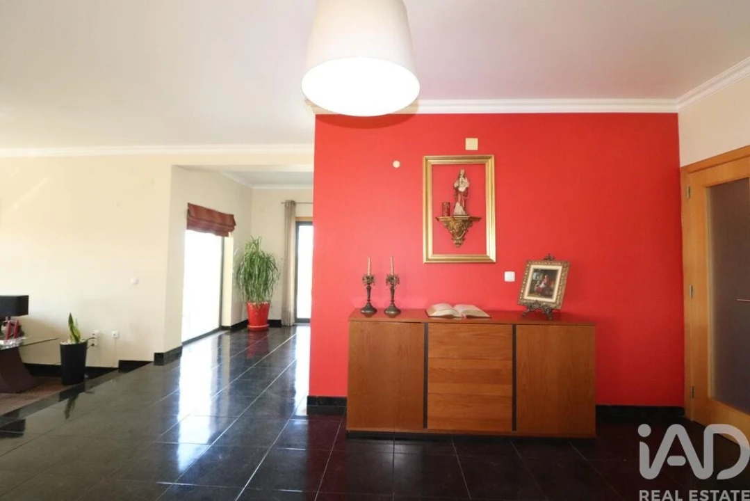 Moradia T5 para Venda em Silveira Foto 10