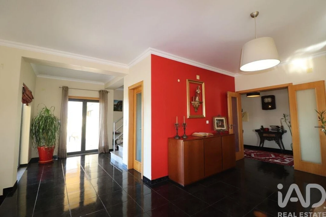 Moradia T5 para Venda em Silveira Foto 8