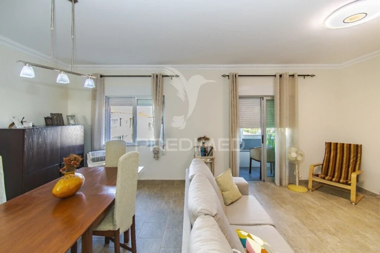 Apartamento T4 para Venda em Vila Franca de Xira Foto 4