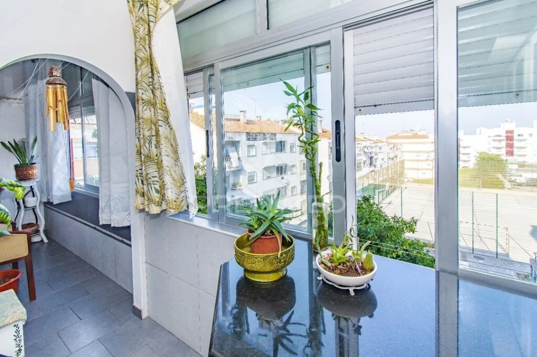 Apartamento T4 para Venda em Vila Franca de Xira Foto 7