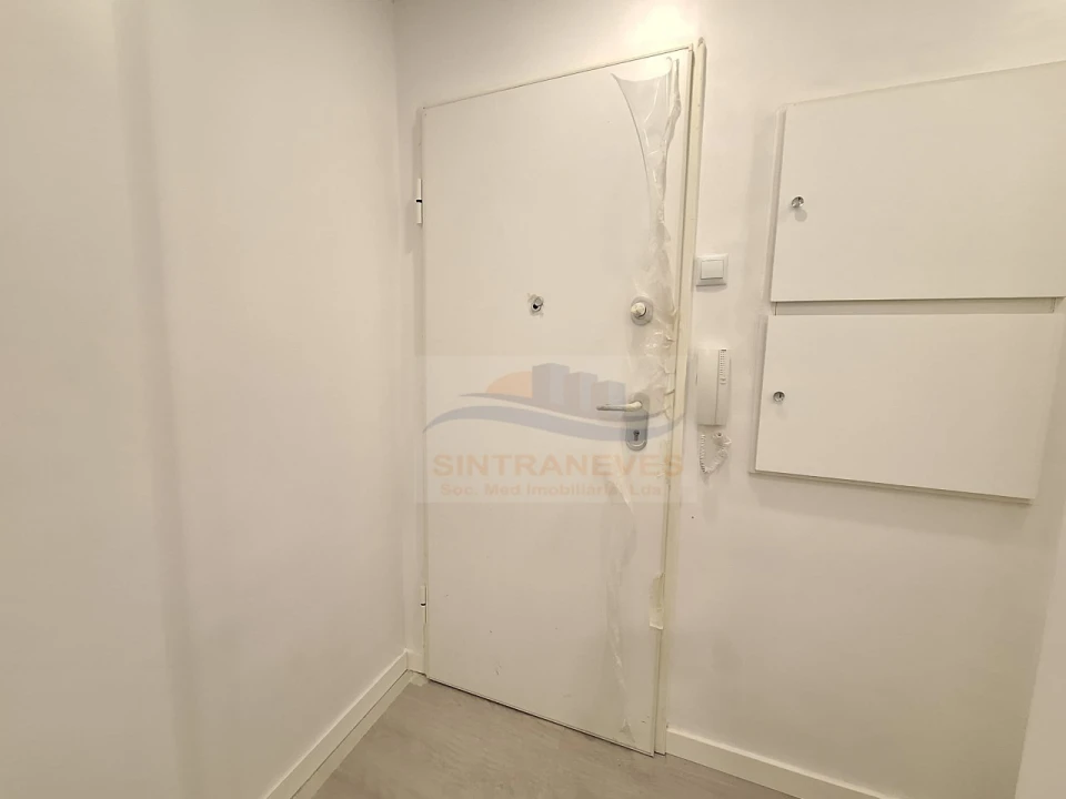 Apartamento T3 para Venda em Águas Livres Foto 20