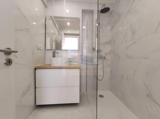 Apartamento T3 para Venda em Águas Livres Foto 8