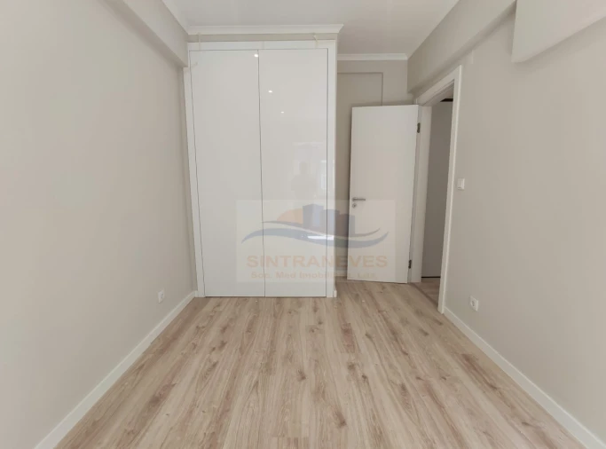 Apartamento T3 para Venda em Águas Livres Foto 11