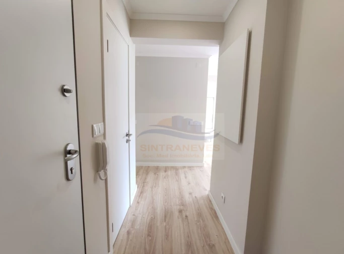 Apartamento T3 para Venda em Águas Livres Foto 13