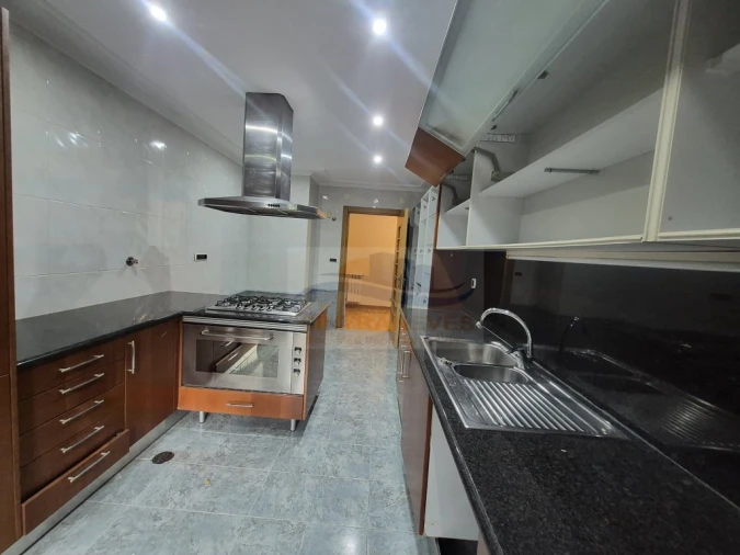 Apartamento T2 para Venda em Vila Franca de Xira Foto 11