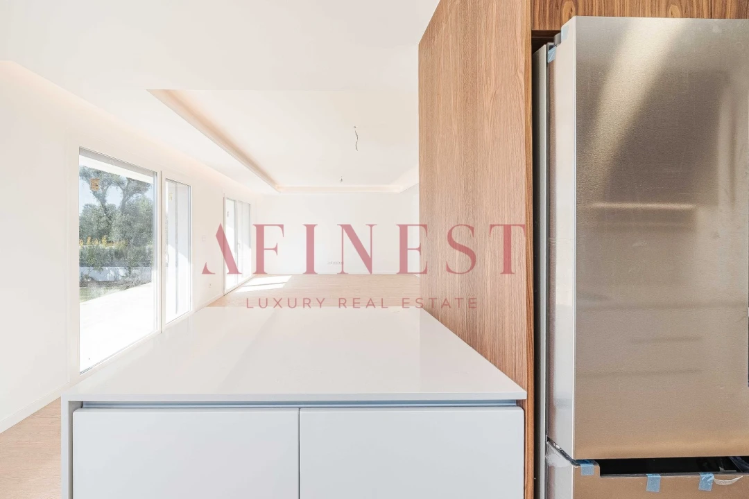 Moradia T4 para Venda em Alcabideche Foto 6