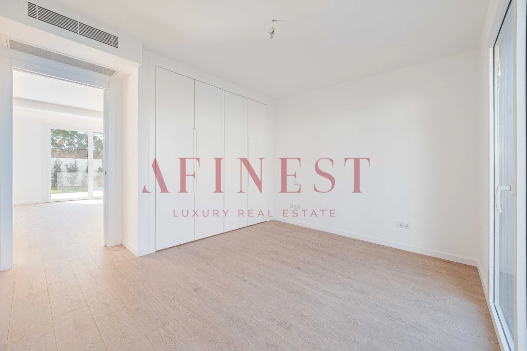 Moradia T4 para Venda em Alcabideche Foto 18