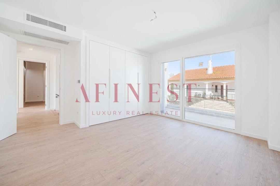 Moradia T4 para Venda em Alcabideche Foto 42