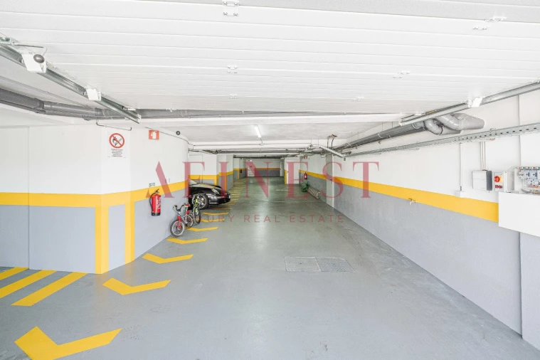 Moradia T4 para Venda em Alcabideche Foto 63