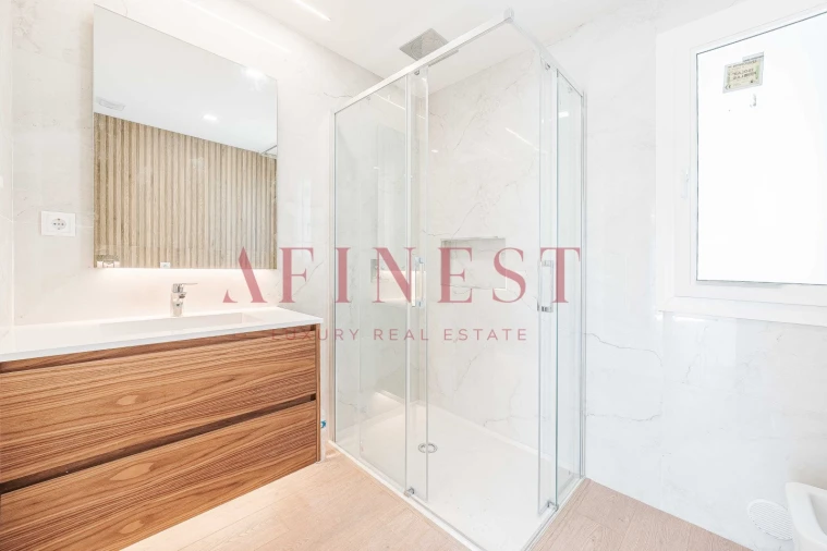 Moradia T4 para Venda em Alcabideche Foto 17