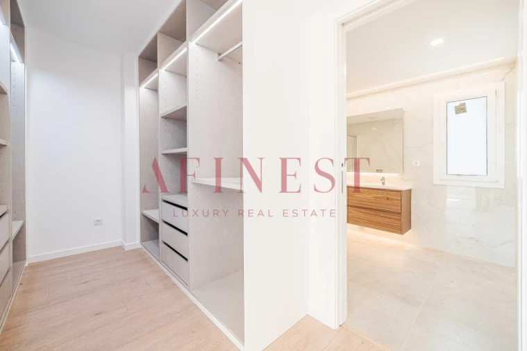 Moradia T4 para Venda em Alcabideche Foto 25