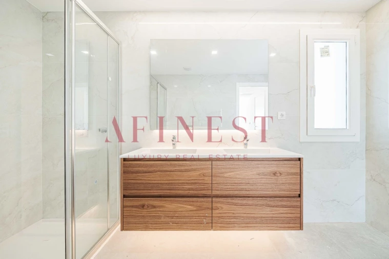 Moradia T4 para Venda em Alcabideche Foto 28