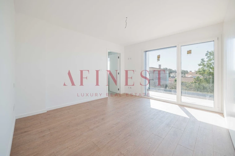 Moradia T4 para Venda em Alcabideche Foto 30