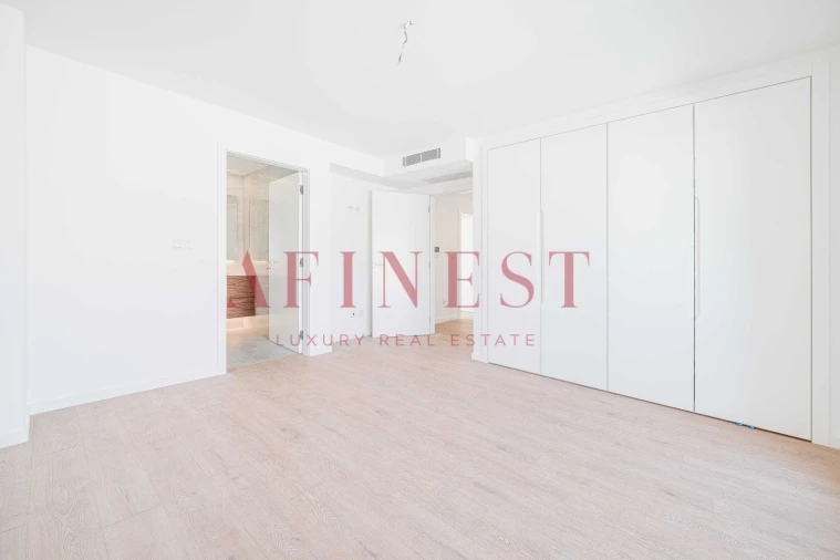 Moradia T4 para Venda em Alcabideche Foto 38