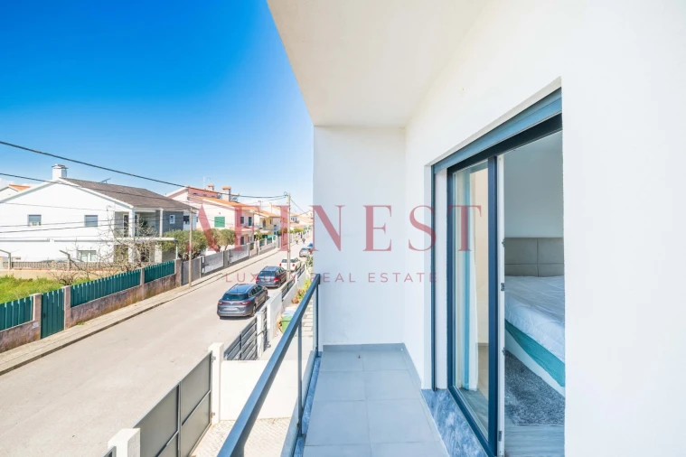 Moradia T3 para Venda em Fernao Ferro Foto 26