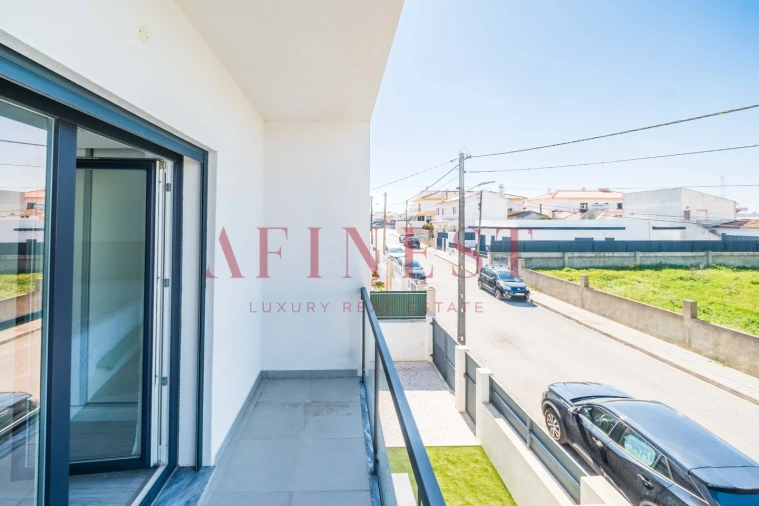 Moradia T3 para Venda em Fernao Ferro Foto 28