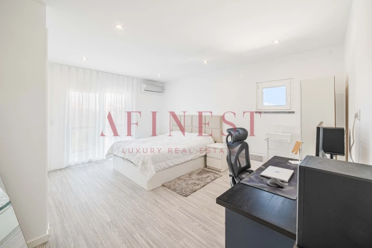 Moradia T3 para Venda em Fernao Ferro Foto 29