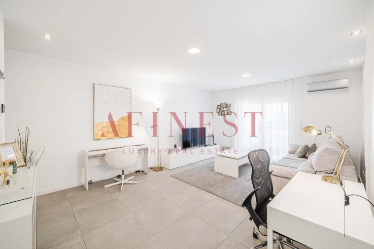 Moradia T3 para Venda em Fernao Ferro Foto 38