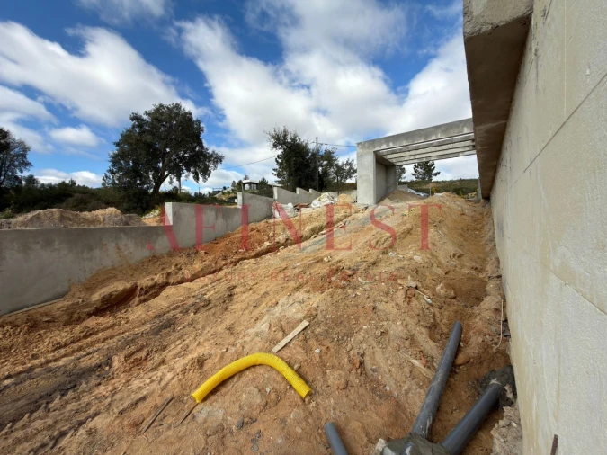 Moradia T5 para Venda em Fernao Ferro Foto 8