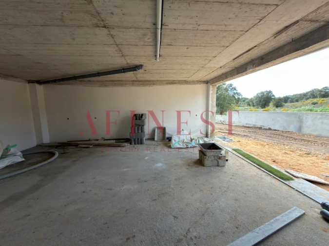 Moradia T5 para Venda em Fernao Ferro Foto 4