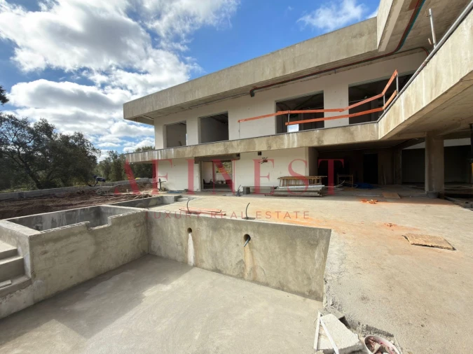 Moradia T5 para Venda em Fernao Ferro Foto 16