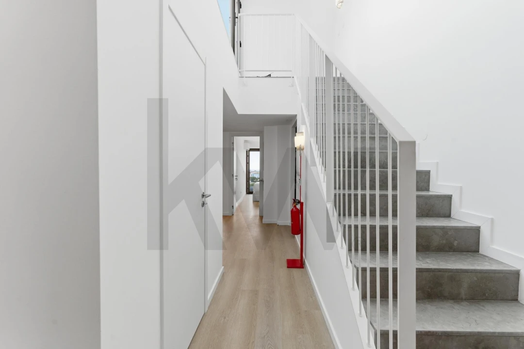 Apartamento T3 para Venda em Porto Covo Foto 25