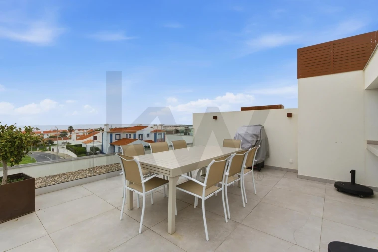 Apartamento T3 para Venda em Porto Covo Foto 26