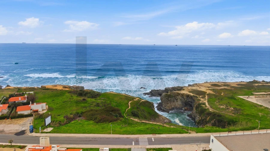 Apartamento T3 para Venda em Porto Covo Foto 46