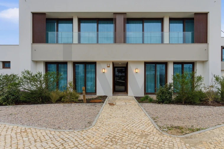 Apartamento T3 para Venda em Porto Covo Foto 39