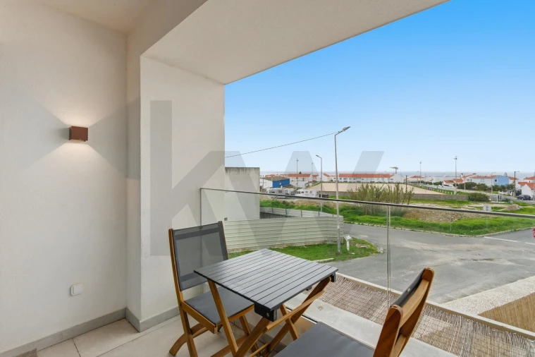 Apartamento T3 para Venda em Porto Covo Foto 7
