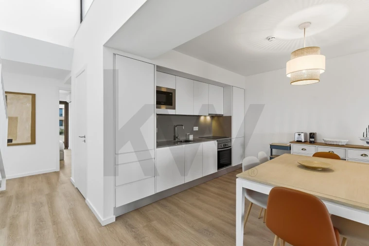 Apartamento T3 para Venda em Porto Covo Foto 9