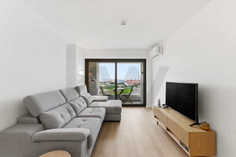 Apartamento T3 para Venda em Porto Covo Foto 4