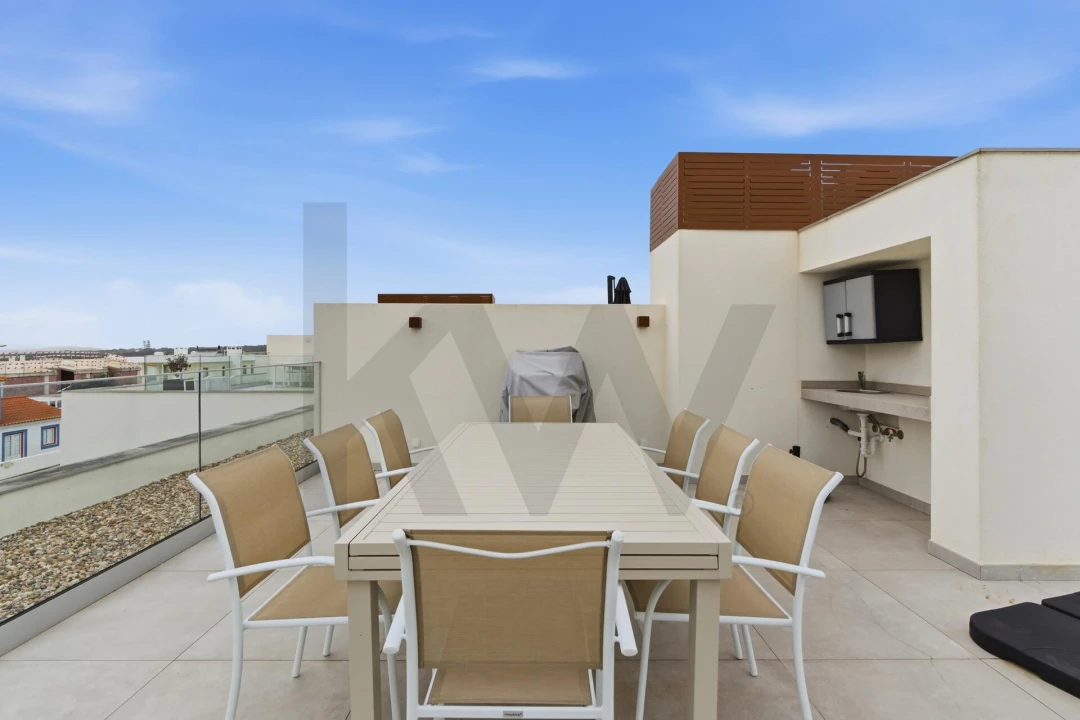 Apartamento T3 para Venda em Porto Covo Foto 27