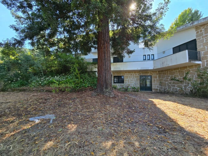 Moradia T5 para Venda em Tabuaço Foto 5